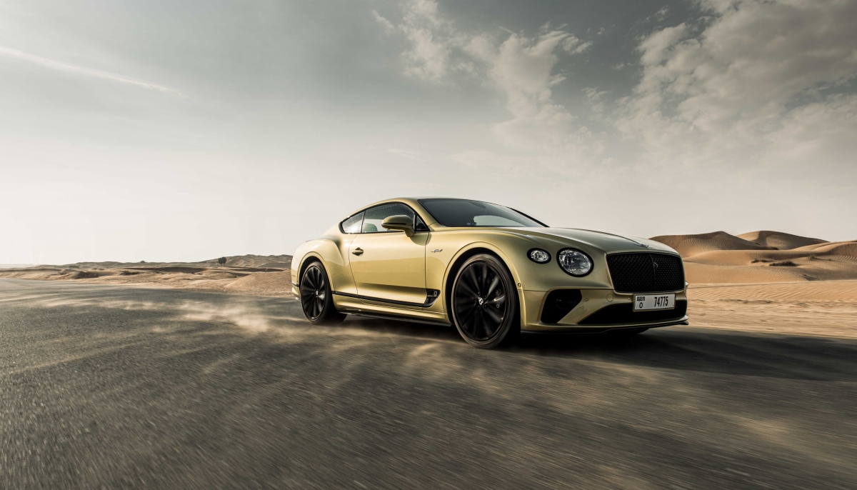 ENTLEY CHARGES TO RECORD YEAR WITH UNPRECEDENTED DEMAND FOR LUXURY HYBRID MODELS 