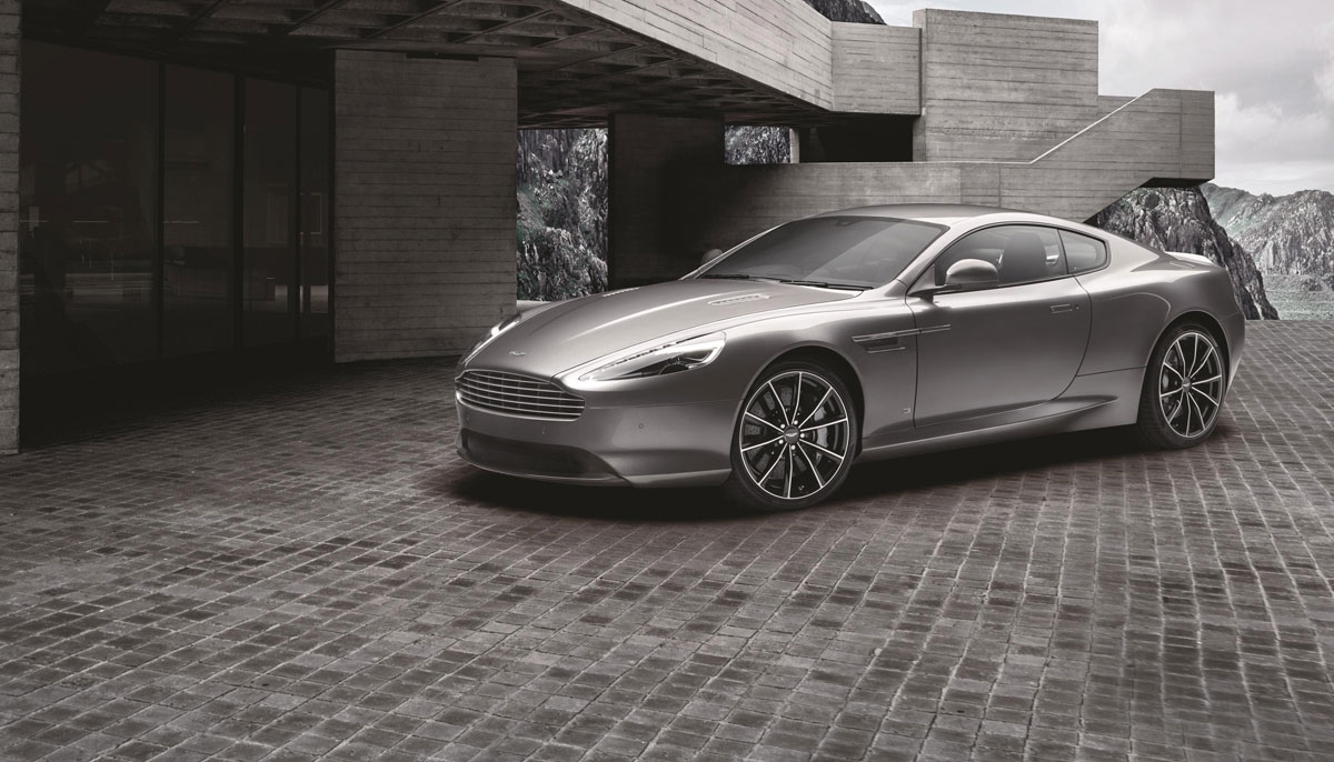 Aston Martin DB9 GT Bond Edition