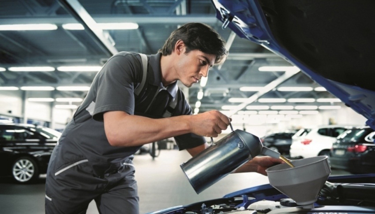 BMW Group Middle East's Guide to Road Safety During the Hot Summer