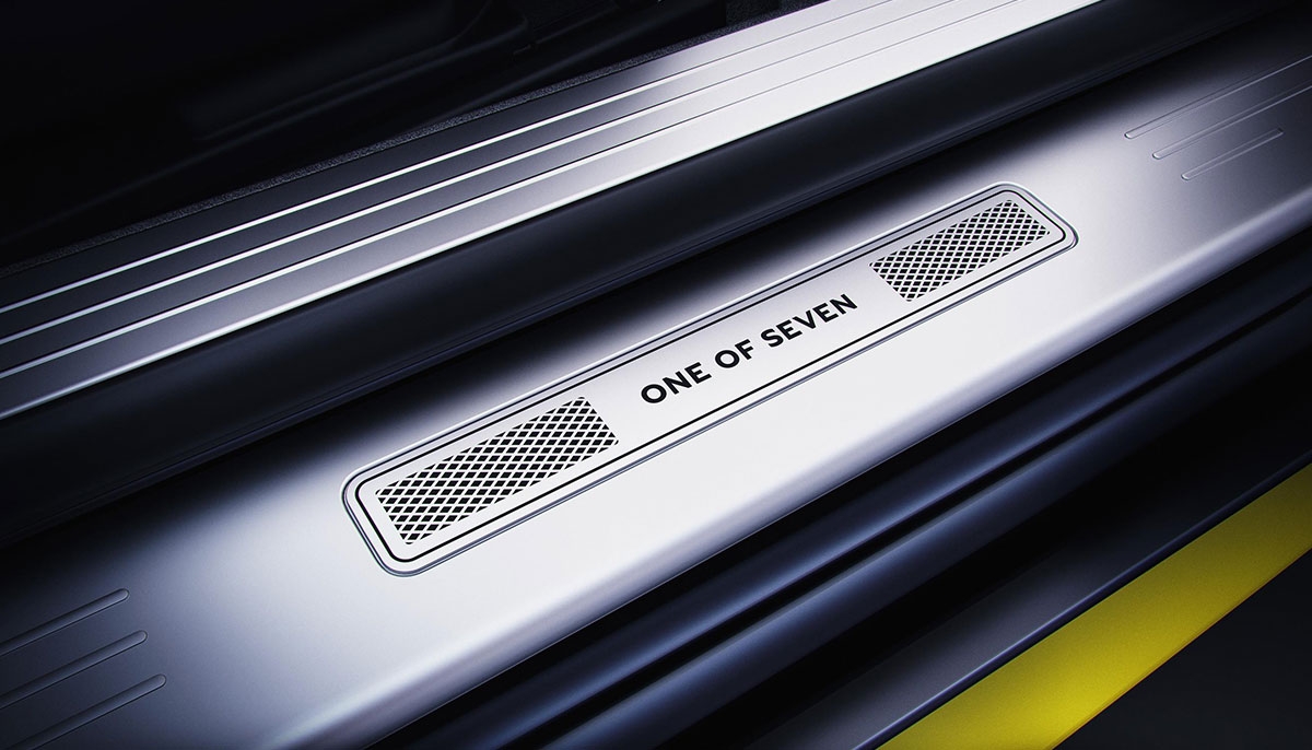 BENTLEY CONTINENTAL GT SPEED BREITLING JET TEAM SERIES LIMITED EDITION