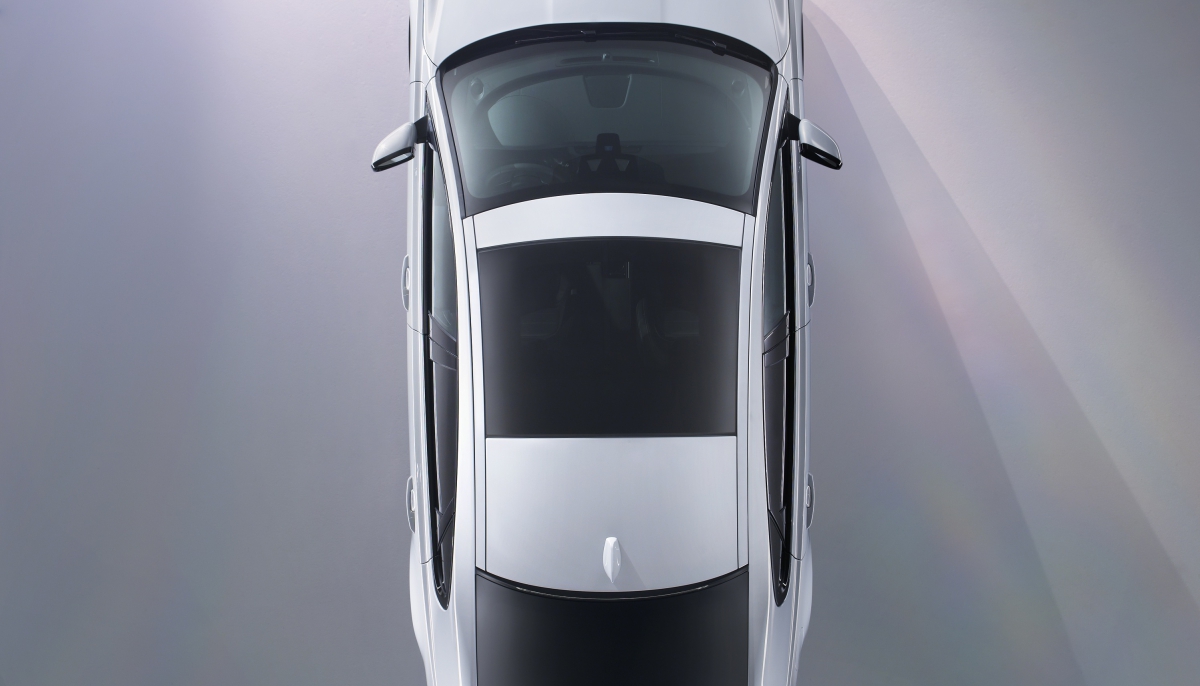ALL-NEW JAGUAR XF TO BE REVEALED IN A DRAMATIC HIGH-WIRE DRIVE  AHEAD OF NEW YORK AUTO SHOW DEBUT