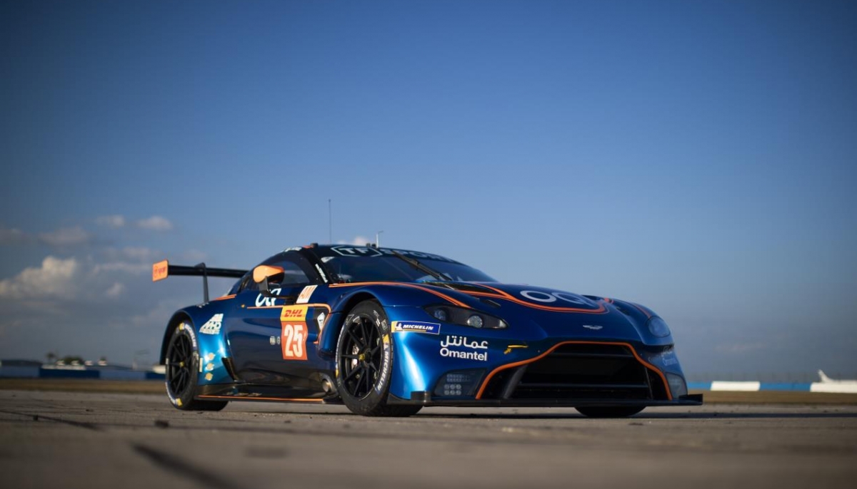 Aston Martin Vantage at 2023 FIA World Endurance Championship, Sebring  