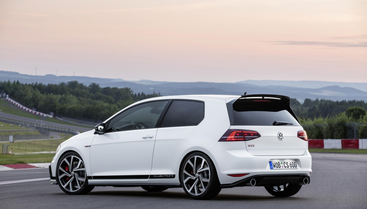 THE NEW GOLF GTI CLUBSPORT