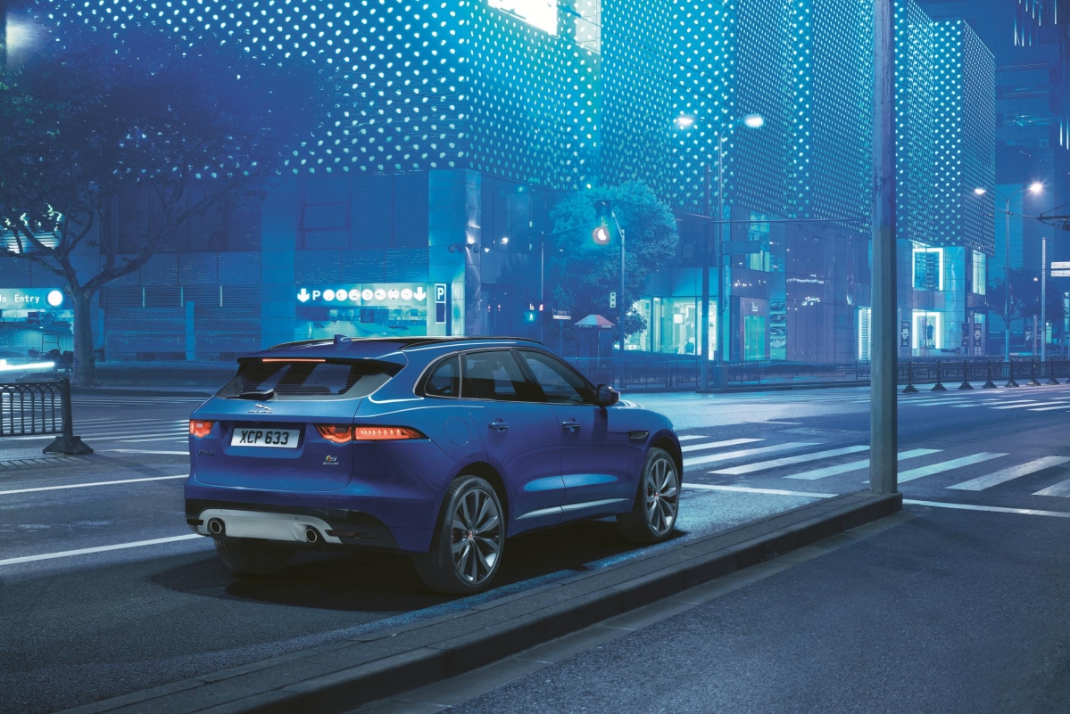 THE ALL-NEW 2017 JAGUAR F-PACE