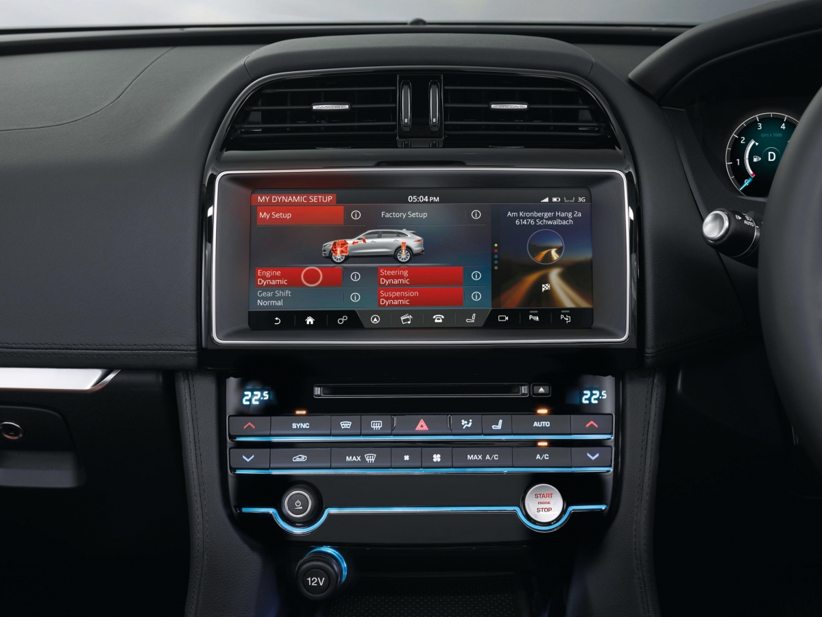 THE ALL-NEW 2017 JAGUAR F-PACE