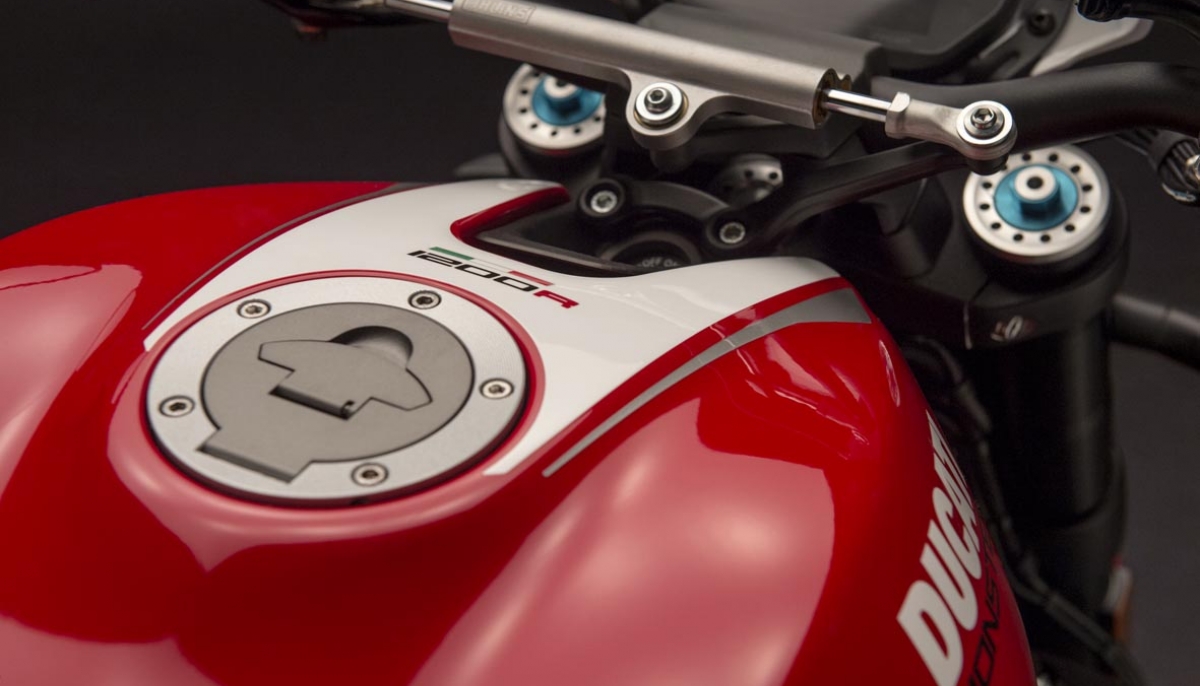 THE UNVEILING OF THE NEW MONSTER 1200 R: THE MOST POWERFUL DUCATI NAKED OF ALL TIME