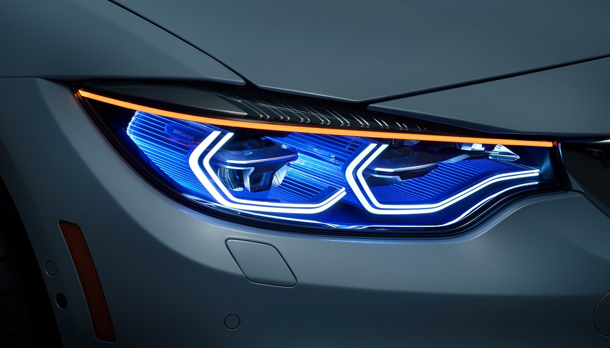 BMW M4 Concept Iconic Lights – bright ideas for enhanced driving pleasure