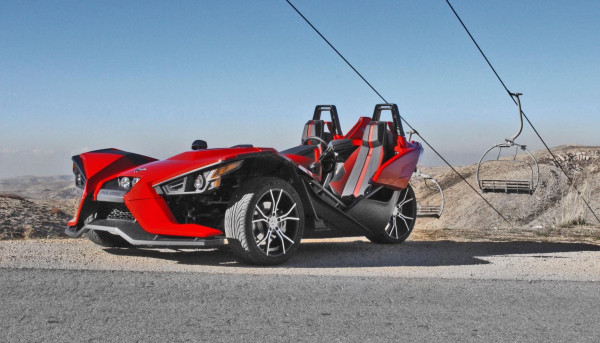 Polaris Slingshot a real three wheeler