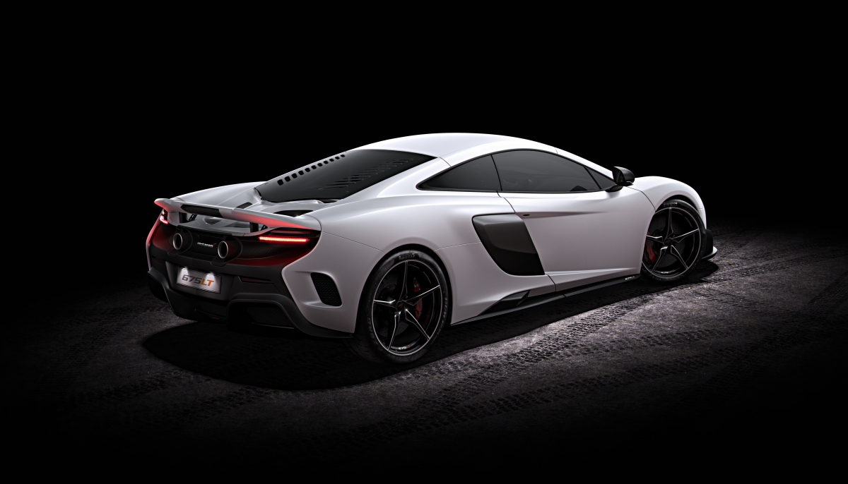 McLAREN 675LT: POWER, WITH MINIMAL WEIGHT, IS A VERY BEAUTIFUL THING
