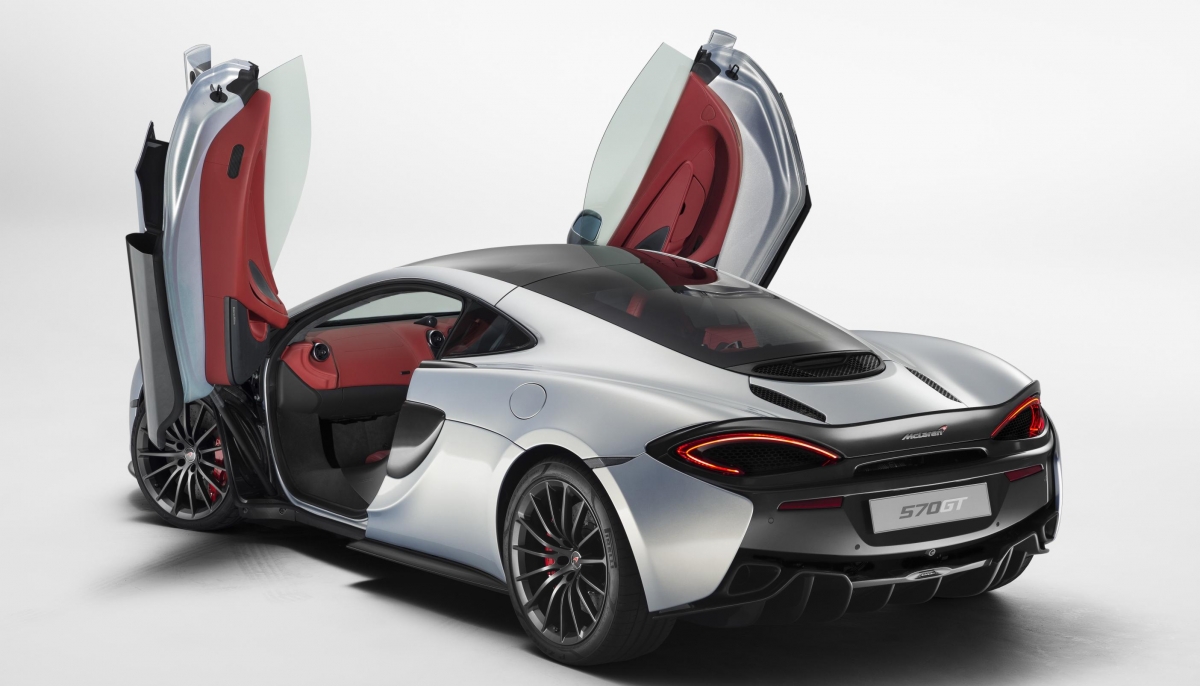 McLAREN EXTENDS THE APPEAL OF THE SPORTS SERIES IN GENEVA WITH THE 570GT