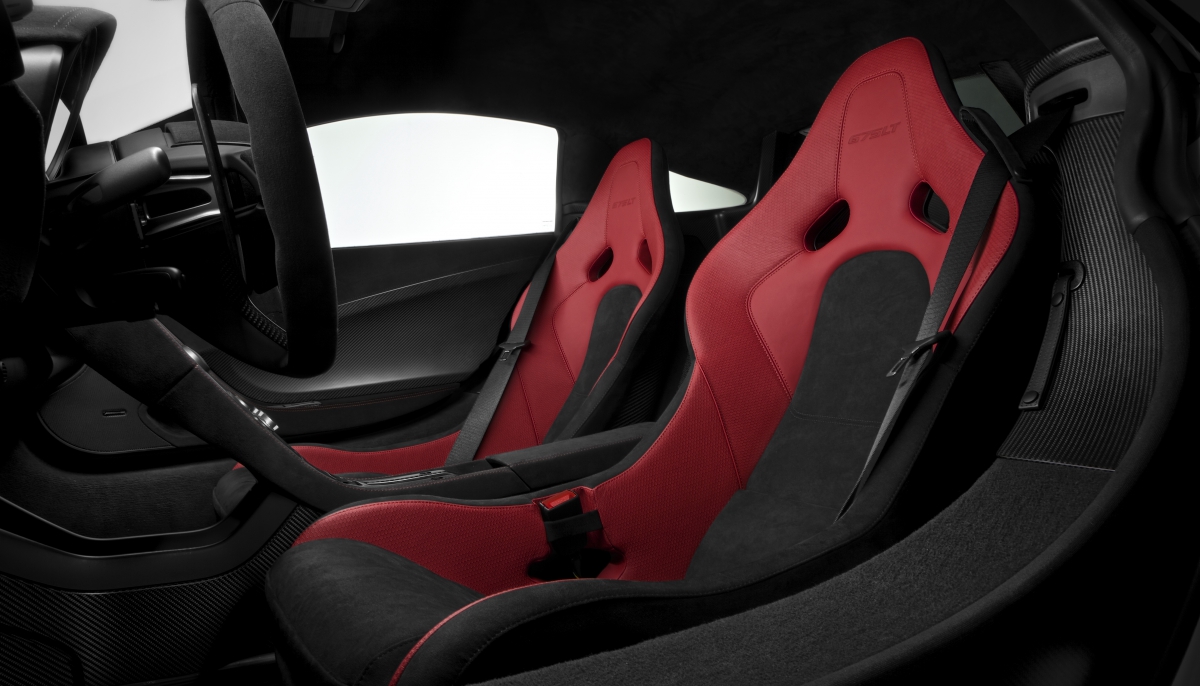 McLAREN 675LT: POWER, WITH MINIMAL WEIGHT, IS A VERY BEAUTIFUL THING