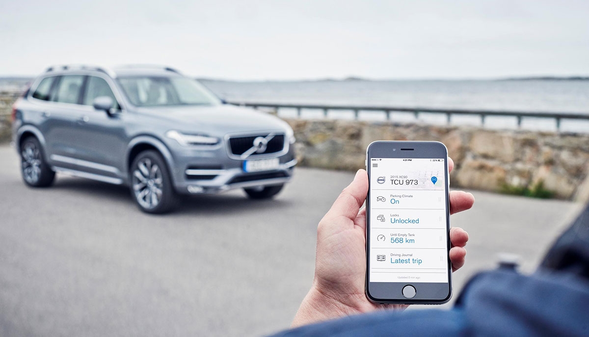 CONTROL YOUR VOLVO CAR FROM YOUR APPLE WATCH