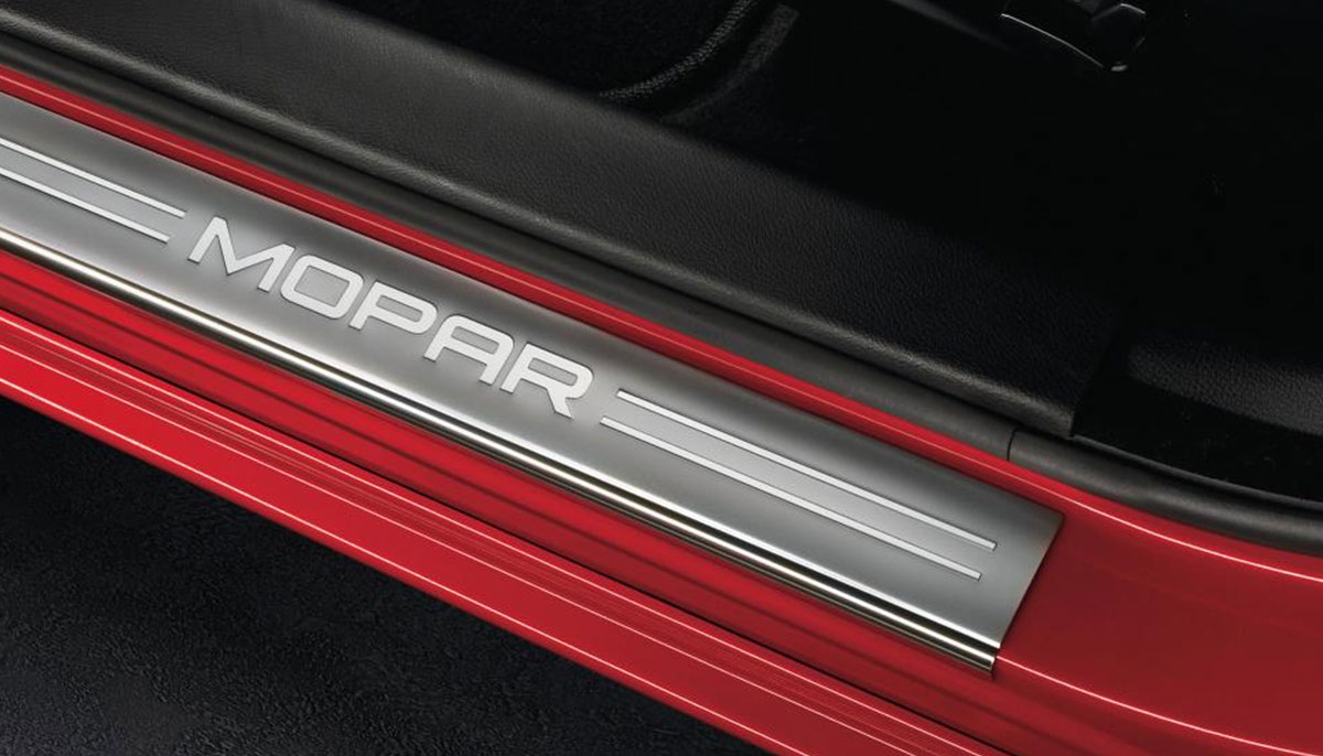 PERFORMANCE IN A BOX: MOPAR '15 PERFORMANCE KIT LAUNCHES FOR 2015 DODGE CHARGER R/T
