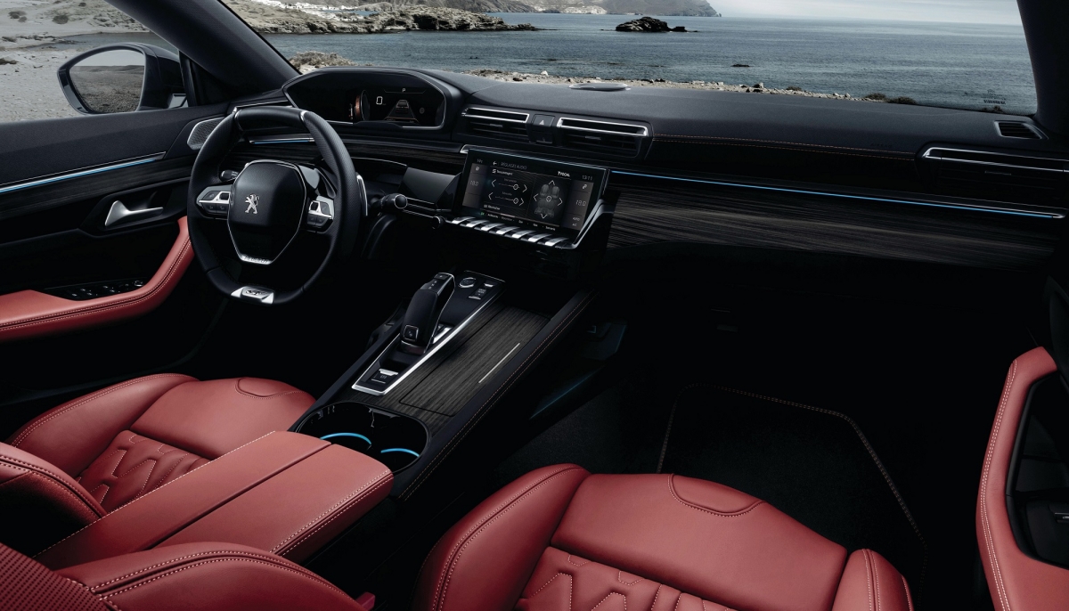 بيجو‘ تزيح الستار عن طراز 508 GT الرياضي