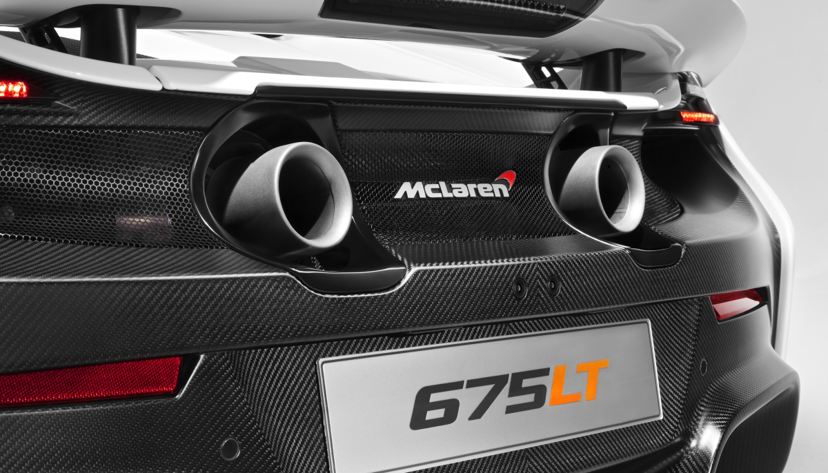 McLAREN 675LT: POWER, WITH MINIMAL WEIGHT, IS A VERY BEAUTIFUL THING