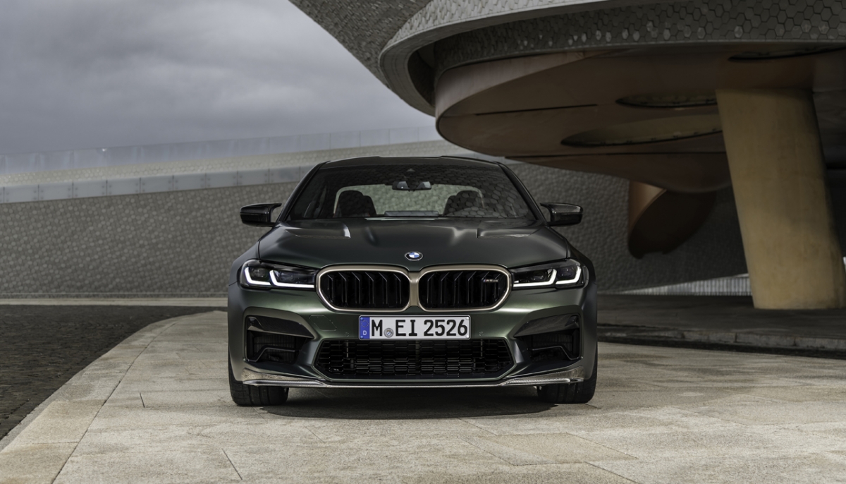 The New BMW M5 CS
