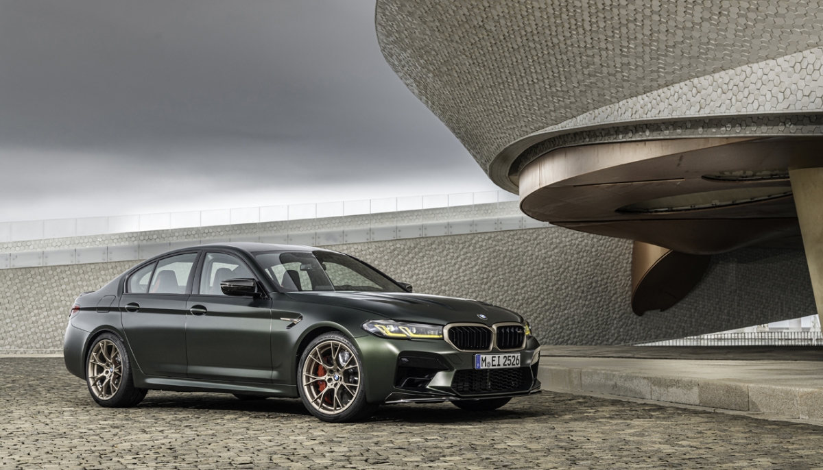 The New BMW M5 CS