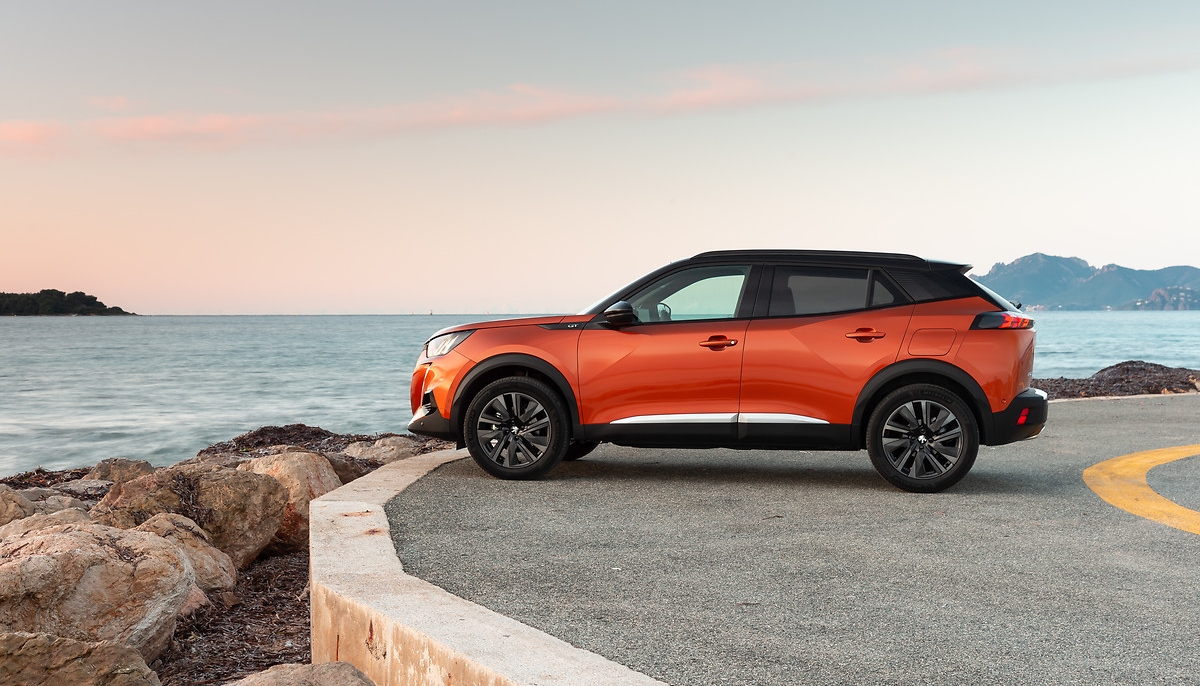 THE NEW PEUGEOT 2008