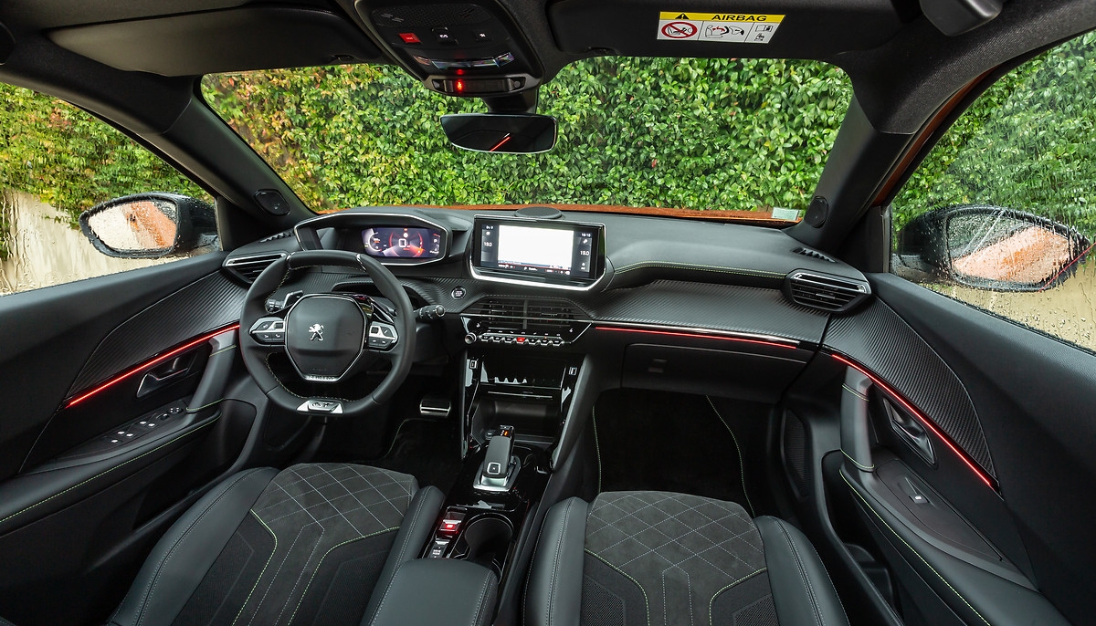 THE NEW PEUGEOT 2008