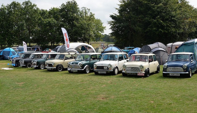 MINI Fans meet in Lithuania for the first time
